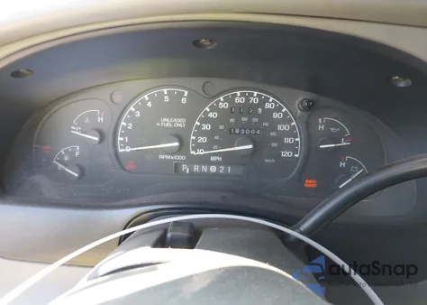 1996 Ford Ranger z USA, uszkodzony, nr VIN 1FTCR10A2TPB39575